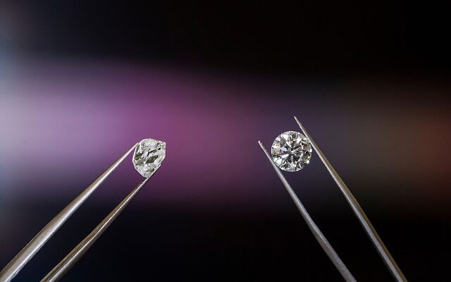 Diamantvedhæng: Det ultimative symbol på elegance og luksus